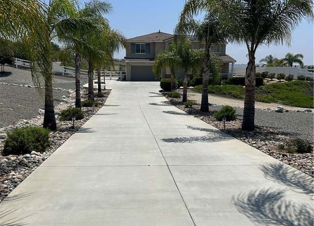 Property at 17426 Fairbreeze Ct, Riverside, CA 92504, 5 beds, 4.5 baths