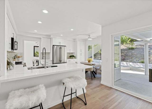 Property at 1421 Corte Clasica, San Marcos, CA 92069, 4 beds, 3 baths