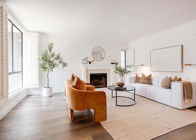 Property at 11417 Missouri Ave #1, Los Angeles, CA 90025, 2 beds, 2.5 baths
