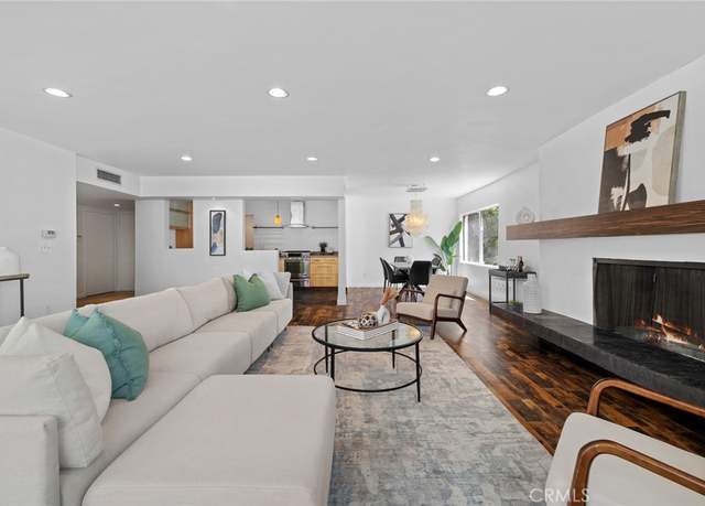 Property at 5339 Newcastle Ave #112, Encino, CA 91316, 3 beds, 2 baths