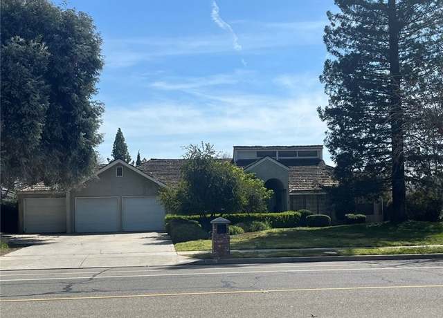 Property at 417 W Audubon Dr, Fresno, CA 93711, 4 beds, 2.5 baths