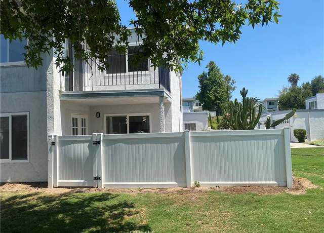 Property at 1640 Maple Dr #4, Chula Vista, CA 91911, 3 beds, 2.5 baths