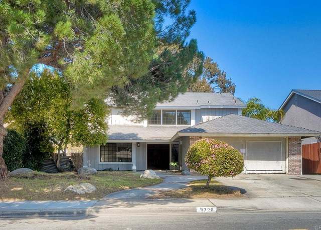 Property at 3726 Kelton Dr, Oceanside, CA 92056, 4 beds, 2.5 baths