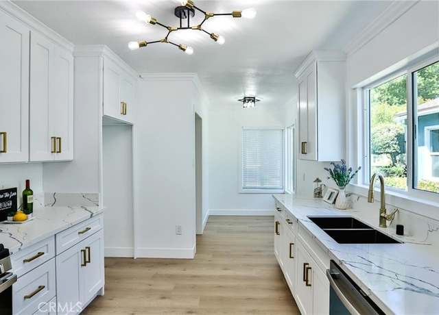 Property at 835 Freeman St, Santa Ana, CA 92703, 2 beds, 1.5 baths
