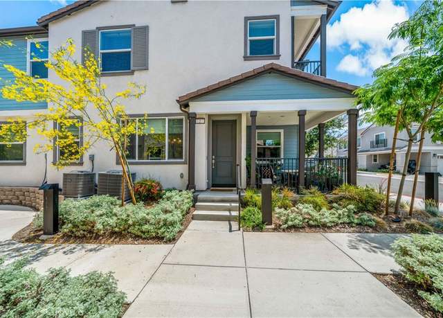 Property at 15210 Horizon St #2, Fontana, CA 92336, 3 beds, 3 baths