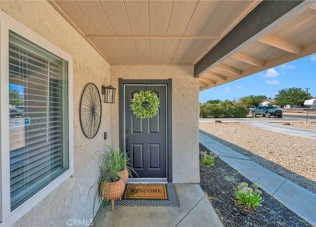 Property at 12546 Snapping Turtle Rd, Apple Valley, CA 92308, 3 beds, 2 baths
