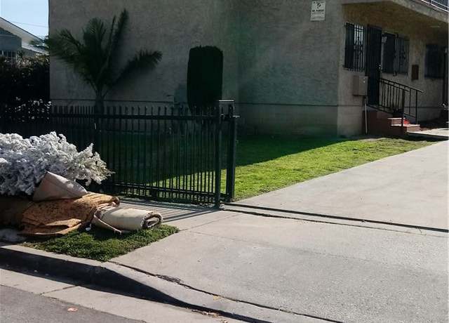 Property at 1324 W 109th St, Los Angeles, CA 90044, 6 beds, 4 baths