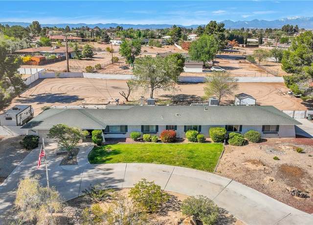 Property at 19445 Yanan Rd, Apple Valley, CA 92307, 4 beds, 3 baths