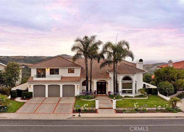 Property at 870 Avenida Acapulco, San Clemente, CA 92672, 5 beds, 4.5 baths