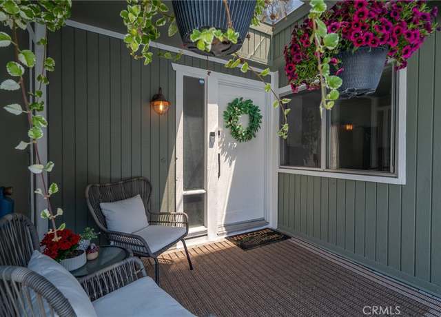 Property at 22215 Caminito Vino, Laguna Hills, CA 92653, 2 beds, 1.5 baths