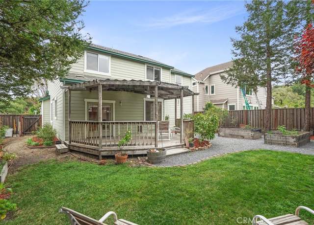 Property at 1691 Arbor Way, Healdsburg, CA 95448, 4 beds, 2.5 baths