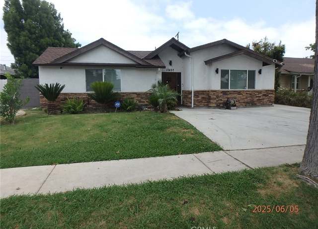 Property at 17457 Covello St, Van Nuys, CA 91406, 5 beds, 4 baths