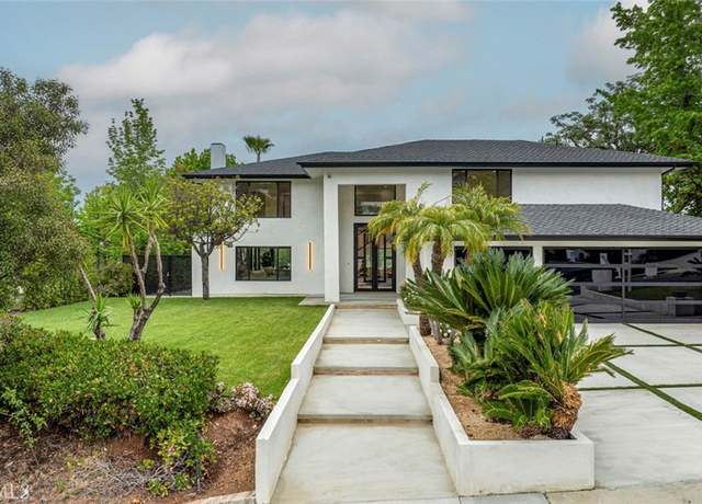 Property at 18101 Green Meadow Dr, Encino, CA 91316, 6 beds, 5 baths