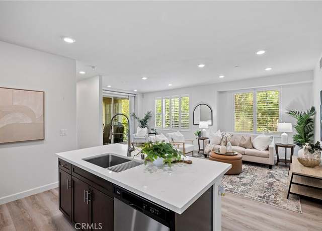 Property at 51 Plateau, Irvine, CA 92618, 2 beds, 2.5 baths