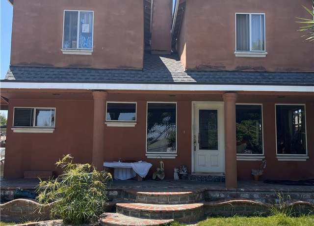 Property at 910 W Palmer St, Compton, CA 90220, 5 beds, 3 baths