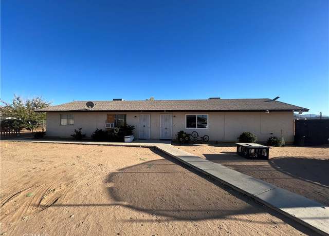 Property at 13615 Pauhaska Rd, Apple Valley, CA 92308, 4 beds, 2 baths