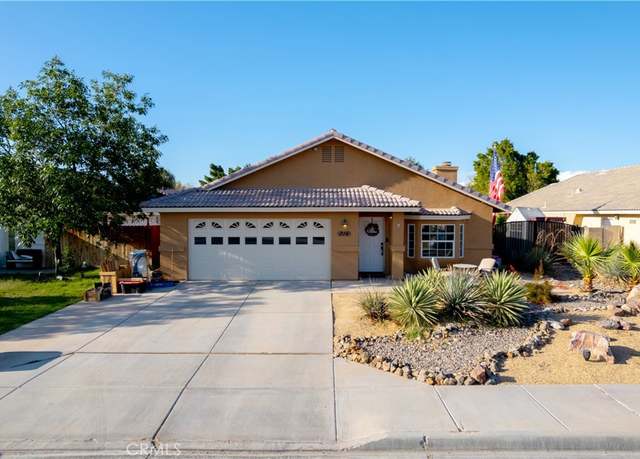 Property at 214 Mazatlan Dr, Imperial, CA 92251, 3 beds, 2 baths