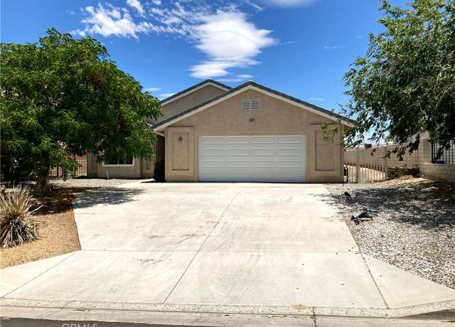 Property at 26501 Mainsail Ln, Helendale, CA 92342, 3 beds, 2 baths