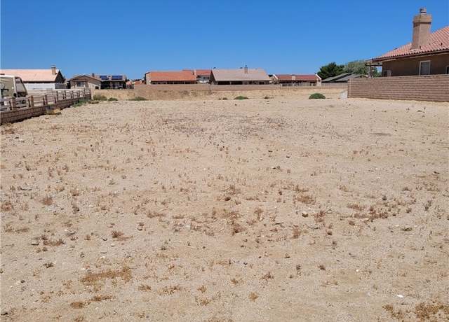 Property at 14602 Rivers Edge Rd, Helendale, CA 92342