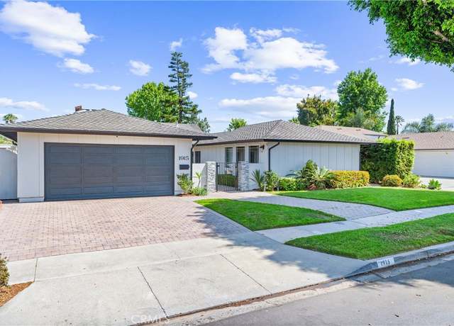 Property at 1915 Mariners Dr, Newport Beach, CA 92660, 4 beds, 2 baths