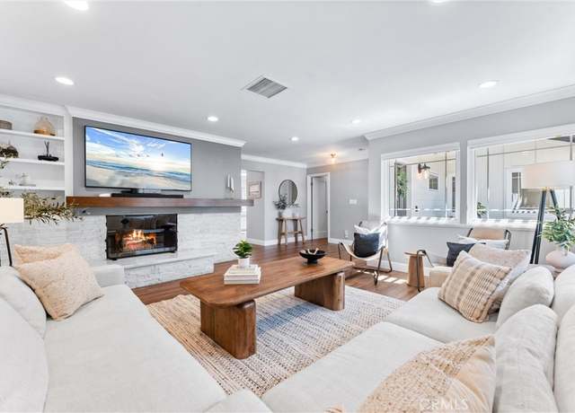 Property at 1915 Mariners Dr, Newport Beach, CA 92660, 4 beds, 2 baths