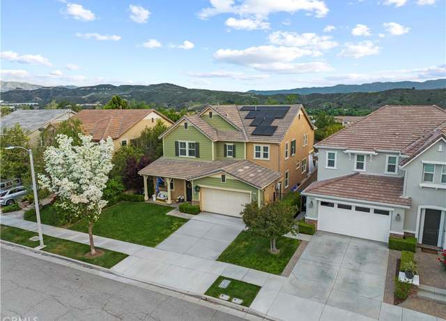 Property at 22458 Plantation Ct, Saugus, CA 91350, 5 beds, 4.5 baths