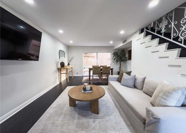 Property at 5275 Colodny Dr #4, Agoura Hills, CA 91301, 3 beds, 2 baths