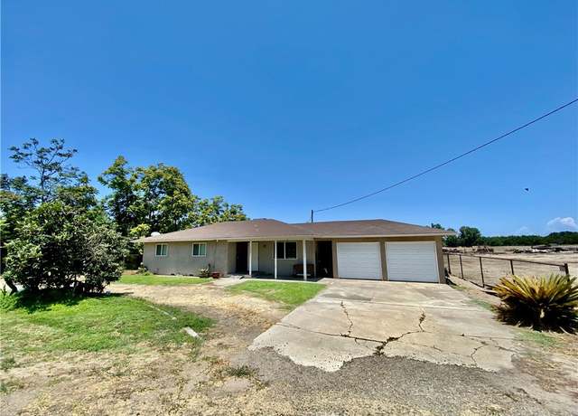Property at 5201 W Bradbury Rd, Turlock, CA 95380, 3 beds, 2 baths