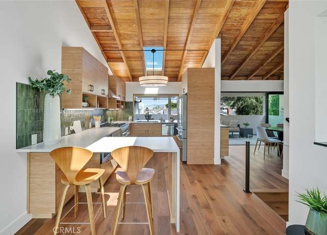 Property at 320 Capistrano Ave, Pismo Beach, CA 93449, 3 beds, 2 baths