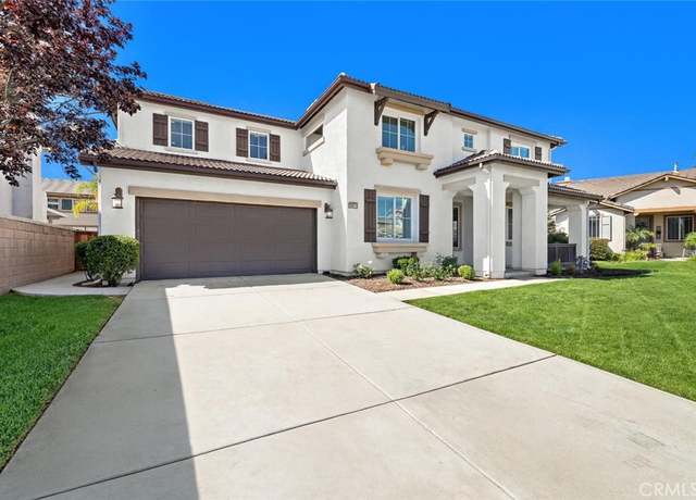 Property at 26671 Mark Twain Ct, Menifee, CA 92586, 5 beds, 4 baths