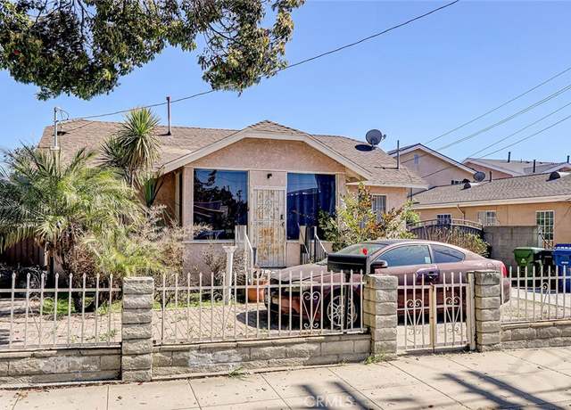 Property at 1036 N Fries Ave, Wilmington, CA 90744, 2 beds, 1 bath
