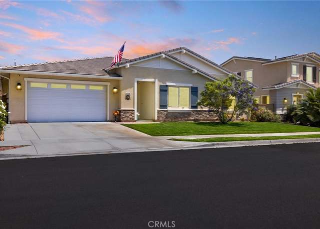 Property at 24420 Crooked Trail Dr, Menifee, CA 92584, 3 beds, 2.5 baths