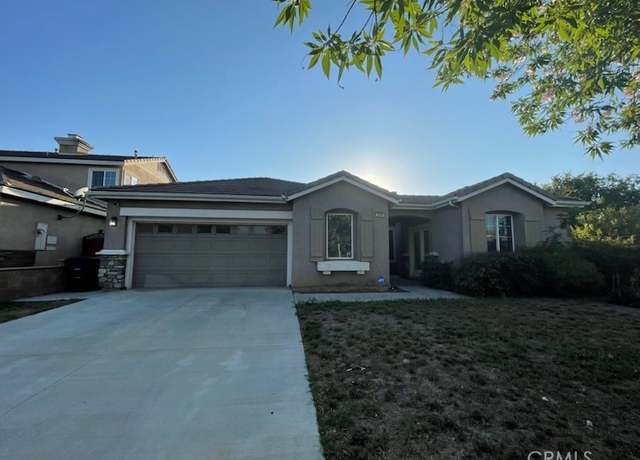 Property at 2095 Sonoran Blue Rd, Hemet, CA 92545, 5 beds, 3 baths