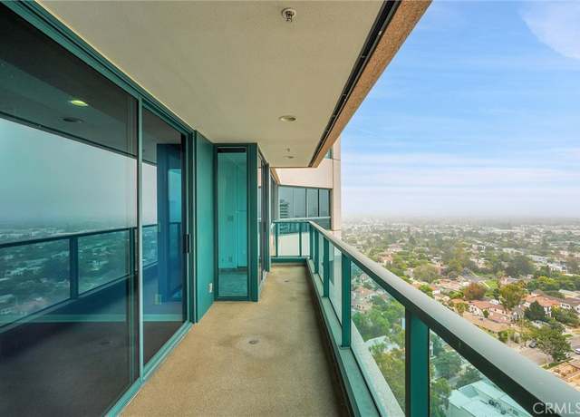 Property at 10490 Wilshire Blvd #1802, Los Angeles, CA 90024, 2 beds, 2.5 baths