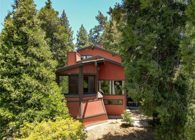 Property at 161 Pine Ridge Rd, Crestline, CA 92325, 3 beds, 3.5 baths