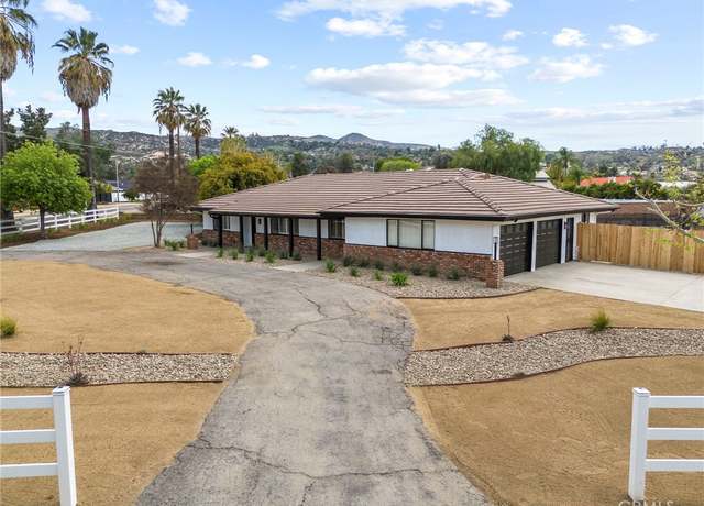 Property at 27265 Hemet St, Hemet, CA 92544, 5 beds, 3 baths