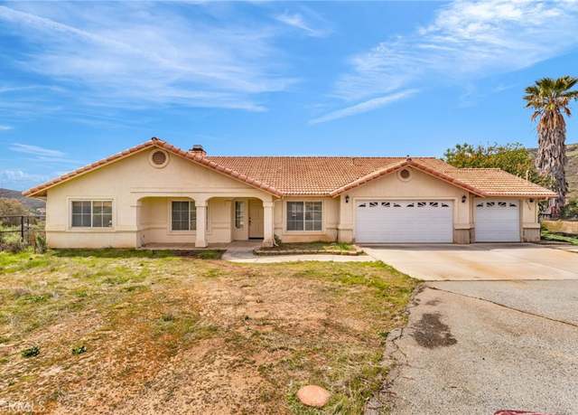 Property at 23164 Vista Ramona Rd, Ramona, CA 92065, 4 beds, 3 baths