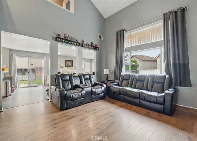 Property at 860 Foxtail Dr, Corona, CA 92878, 3 beds, 2.5 baths