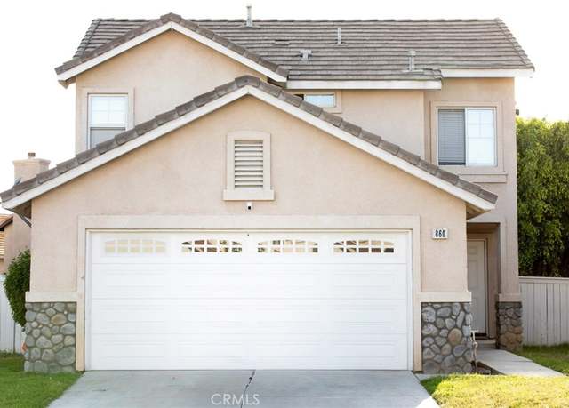Property at 860 Foxtail Dr, Corona, CA 92878, 3 beds, 2.5 baths