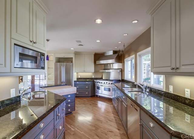 Property at 1050 Vista Sierra Dr, El Cajon, CA 92019, 5 beds, 5 baths