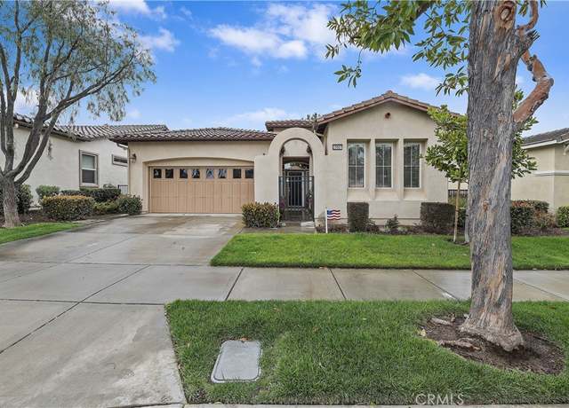 Property at 23907 Augusta Dr, Corona, CA 92883, 2 beds, 2 baths