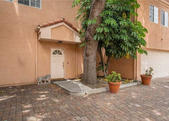 Property at 5200 White Oak Ave #21, Encino, CA 91316, 2 beds, 2.5 baths