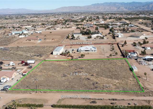 Property at 6589 Fremontia Rd, Oak Hills, CA 92344