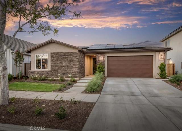 Property at 1243 Wildflower Dr, Madera, CA 93636, 4 beds, 2 baths