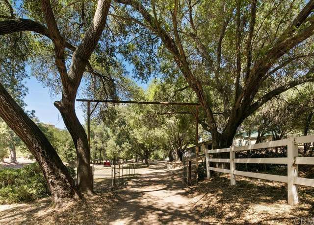 Property at 15426 Vali Hai Rd, Poway, CA 92064, 3 beds, 3 baths