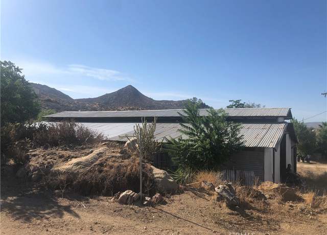 Property at 1890 S State St, Hemet, CA 92543, 24 beds, 12 baths