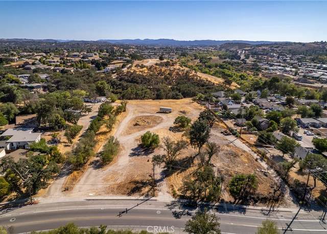Property at 420 Creston Rd, Paso Robles, CA 93446