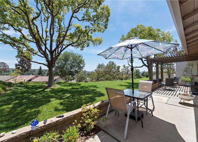 Property at 27972 VIA CHOCANO, Mission Viejo, CA 92692, 2 beds, 1.5 baths