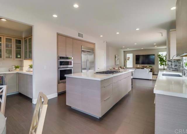 Property at 898 Padera Ct, Chula Vista, CA 91910, 5 beds, 3 baths
