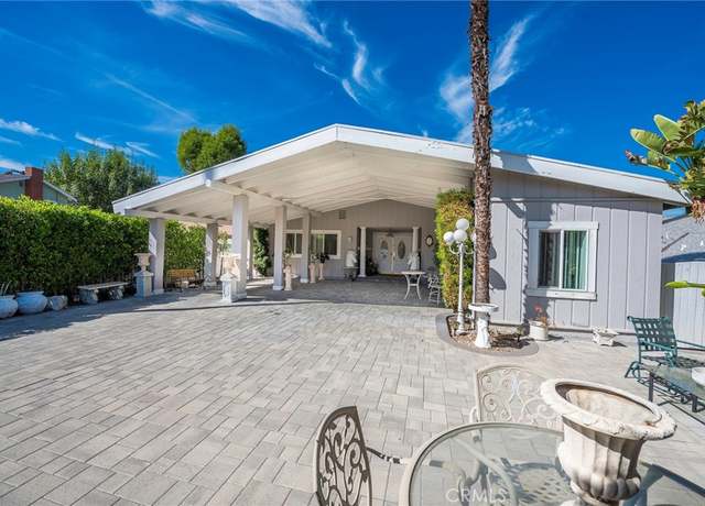Property at 4747 Don Pio Dr, Woodland Hills, CA 91364, 3 beds, 2 baths